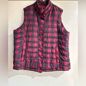 Gap Puffy Vest